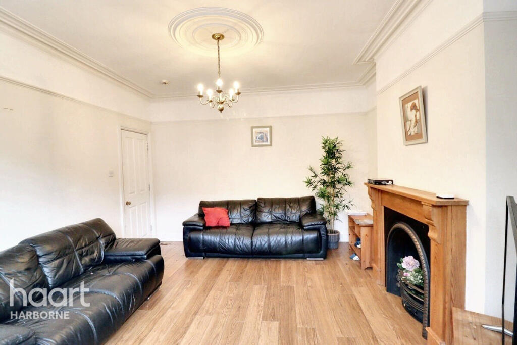 House in Birmingham, West Midlands - View 4