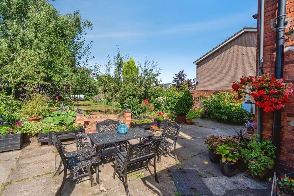 House in Walsall - View 3