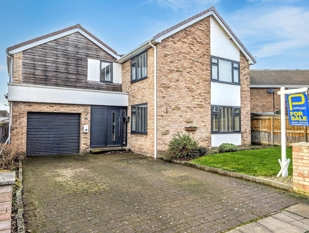 5-bed detached on Lapwing Lane, Norton , Stockton-on-Tees, Durham, TS20 1LX, £435,000
