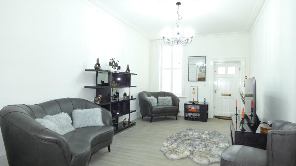 High Royds Fold, Leeds, West Yorkshire, LS29 photo 2