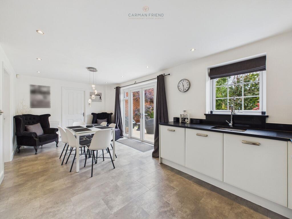 House in Higher Kinnerton - View 6