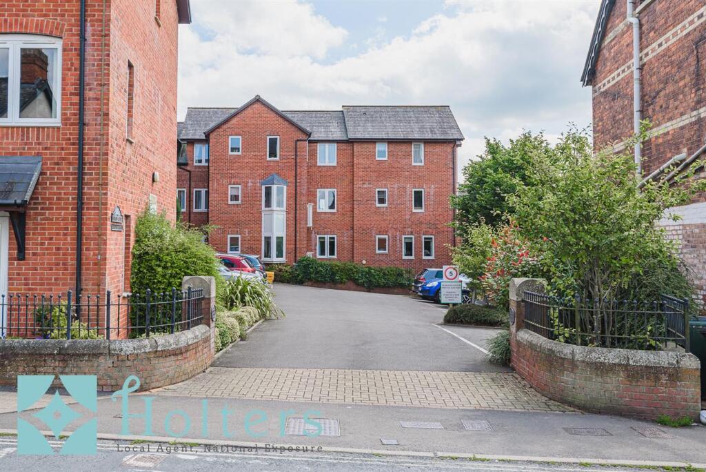 Gravel Hill, Burgess Court Gravel Hill, SY8 photo 4