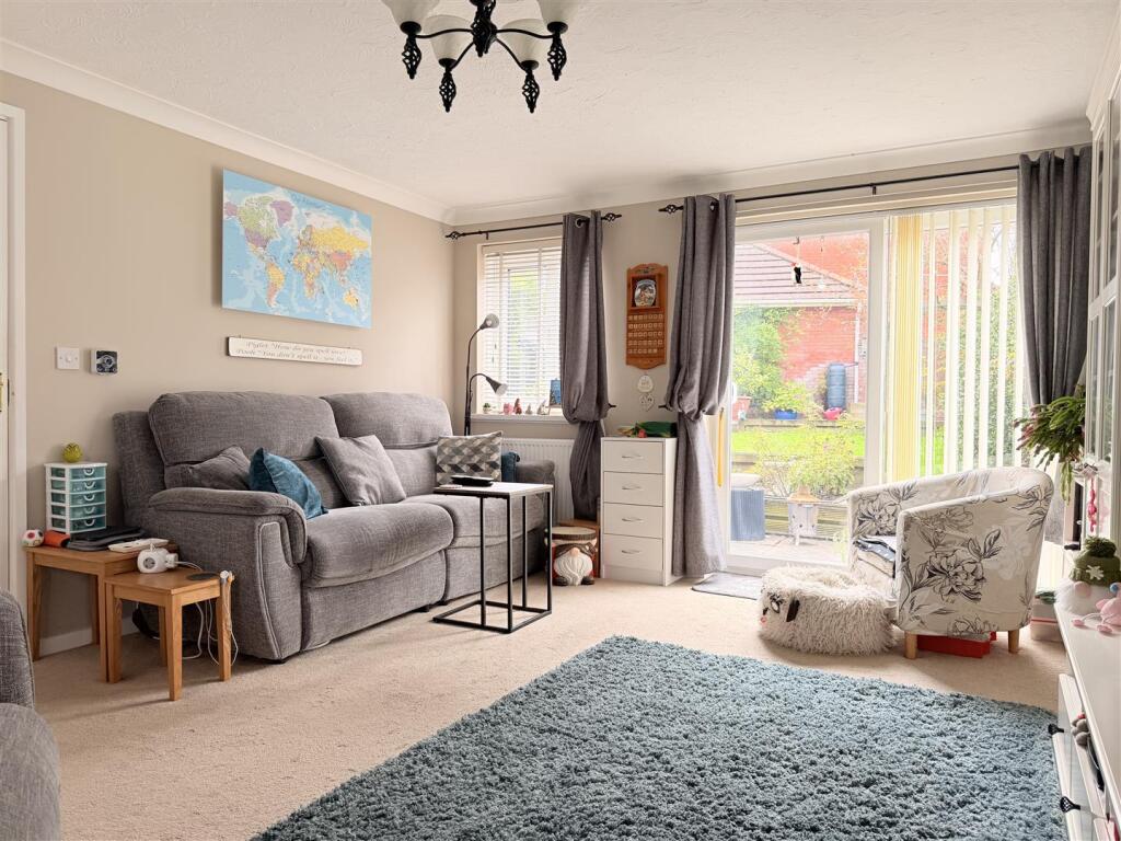 House in Swansea - More