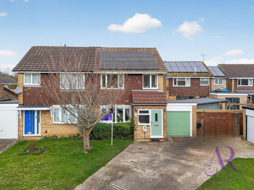 Main image of property: Carlyle Close, Newport Pagnell