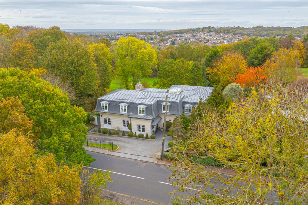 Main image of property: Vicarage Hill, Benfleet, SS7