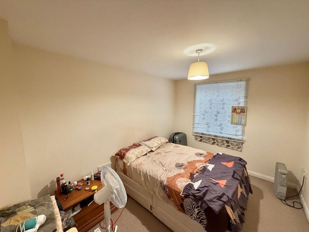 Apartment in Taunton - More