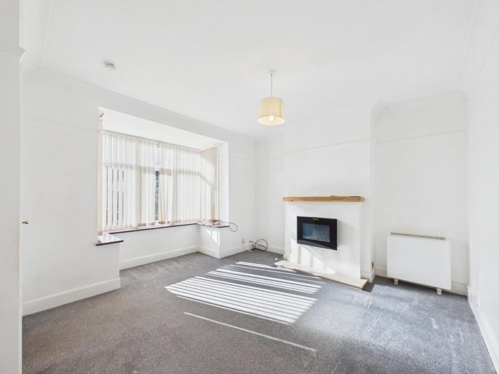 House in Bradford - View 4