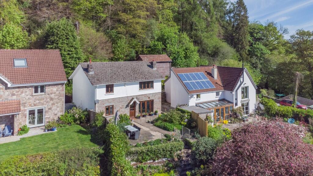 Main image of property: Botany Bay, Chepstow