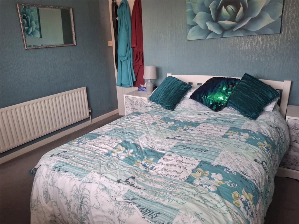 House in Eastbourne, East Sussex - View 3