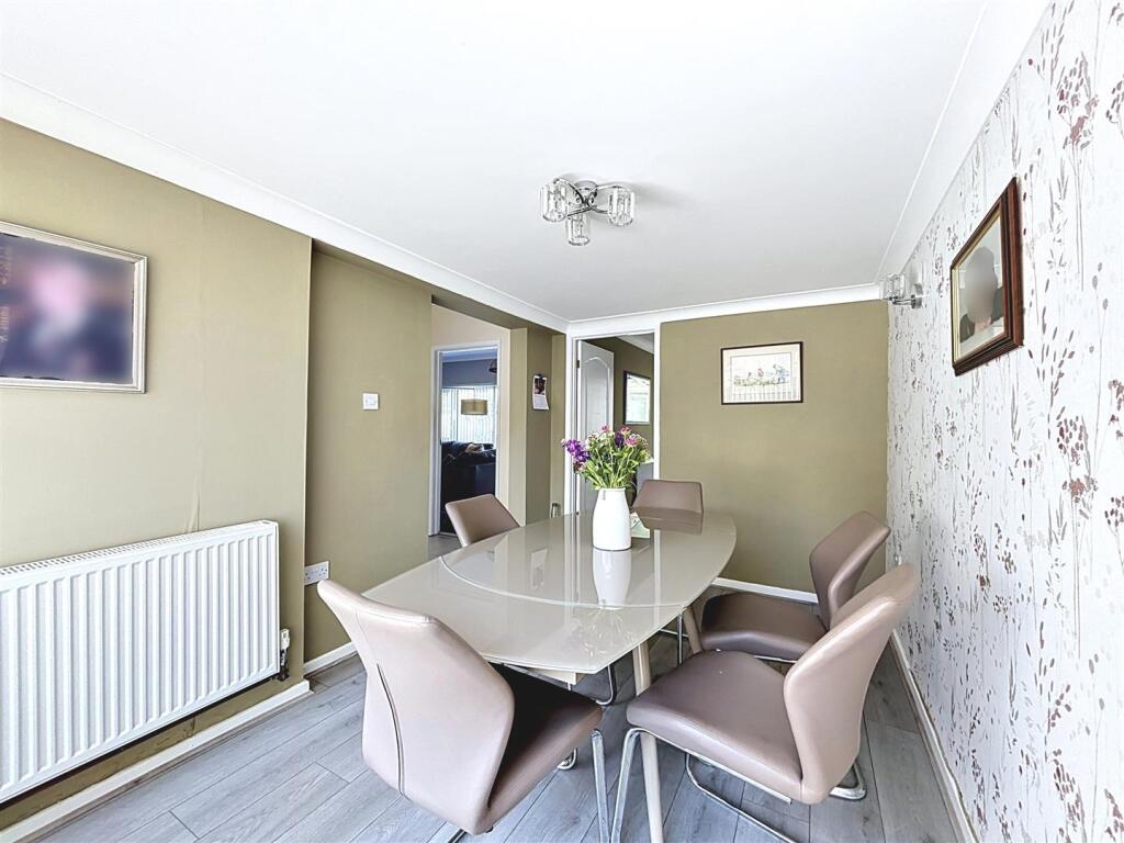 House in Hornsea, East Riding of Yorkshire - More