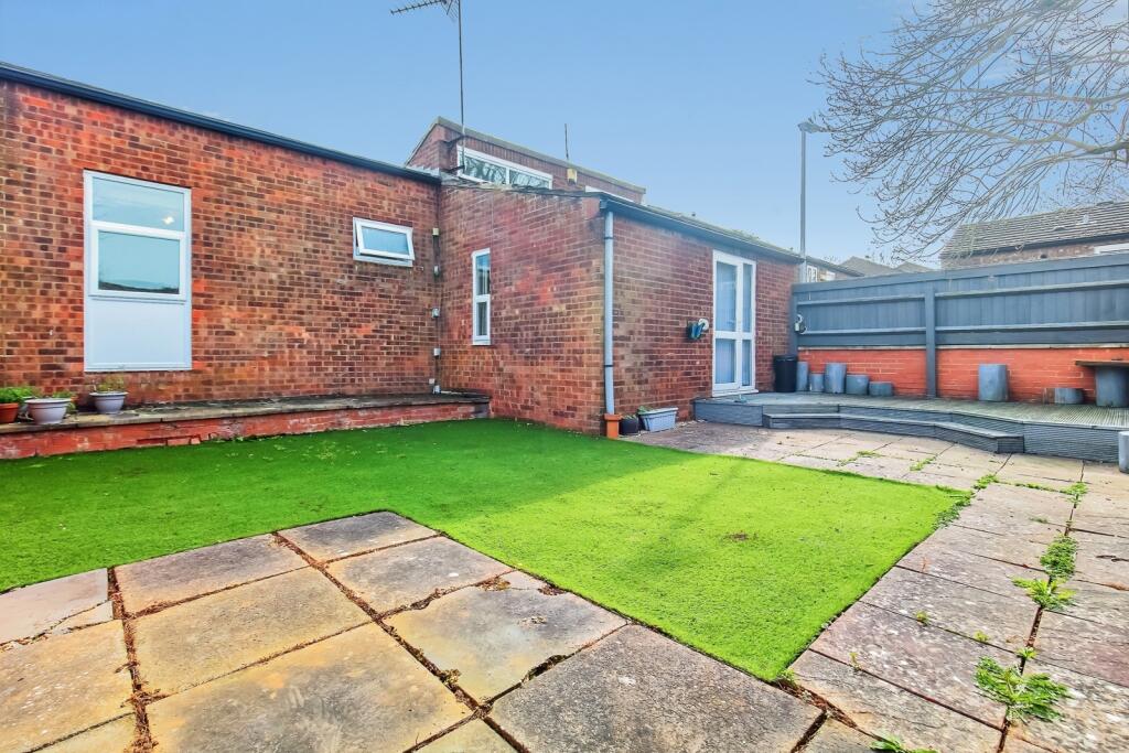Main image of property: Shearwater Lane, Wellingborough, Northamptonshire, NN8