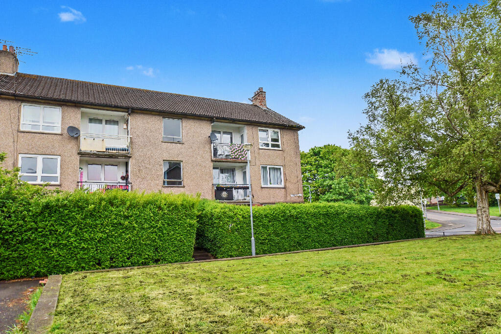 Main image of property: Hillington Quadrant, Hillington, Glasgow, G52 2AQ