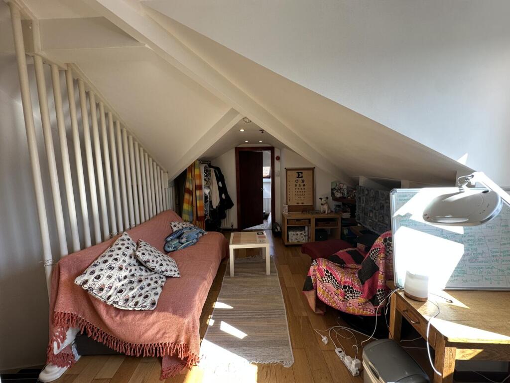 Main image of property: North Grove, Chorlton-on-Medlock, £995pcm