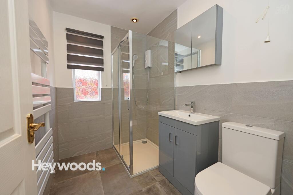 House in Stoke-on-Trent - View 3