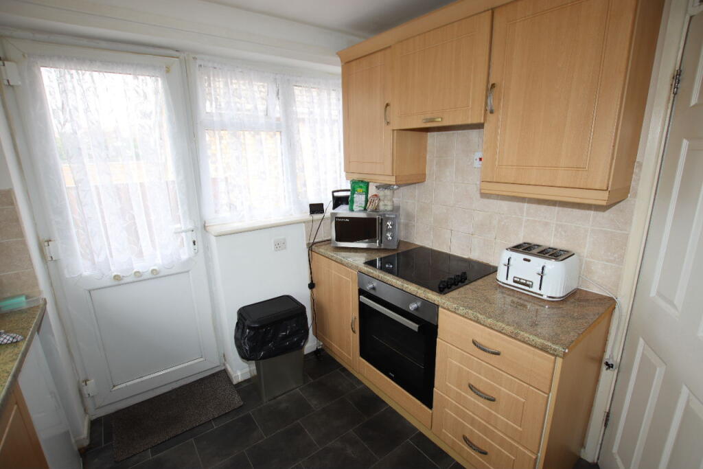 House in Clacton-on-Sea, Great Clacton - View 5