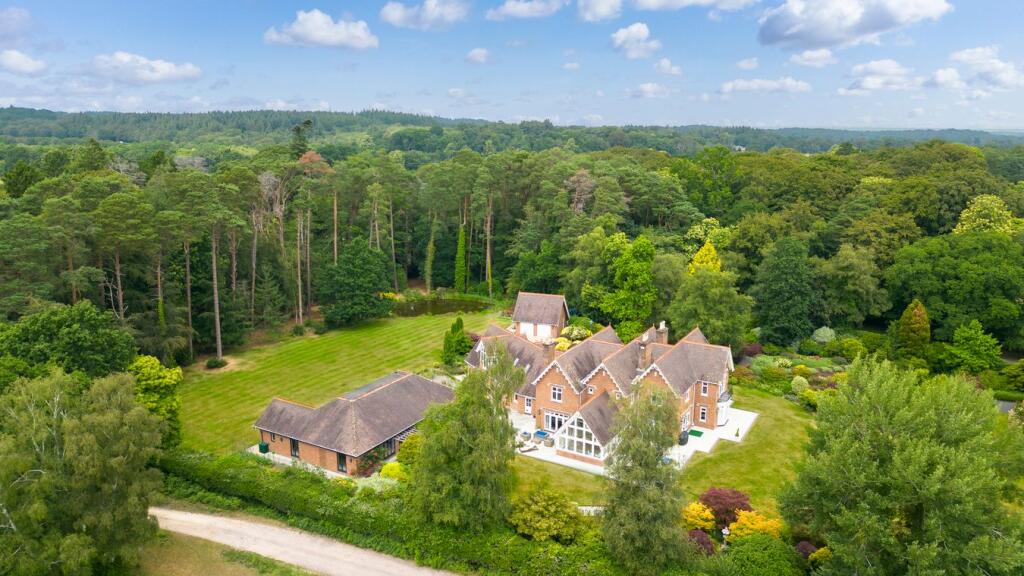 Main image of property: Emery Down, Lyndhurst, SO43