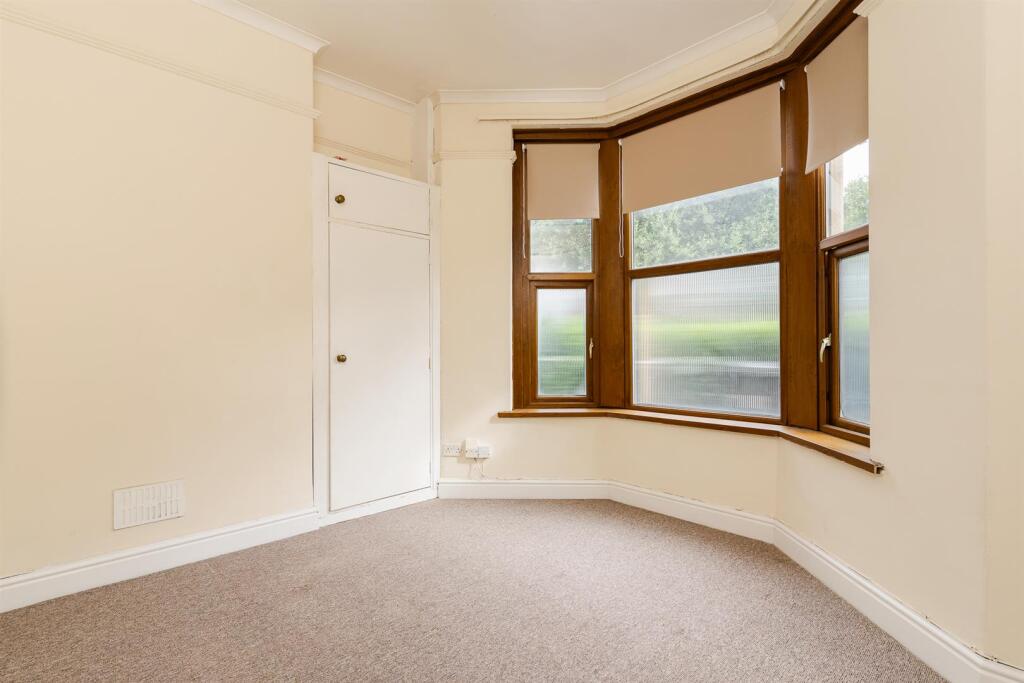 Apartment in Cardiff, Grangetown - View 5