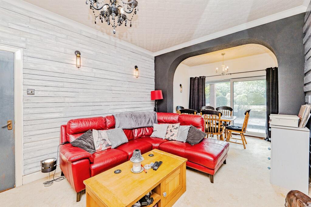 House in Bridgend - View 5