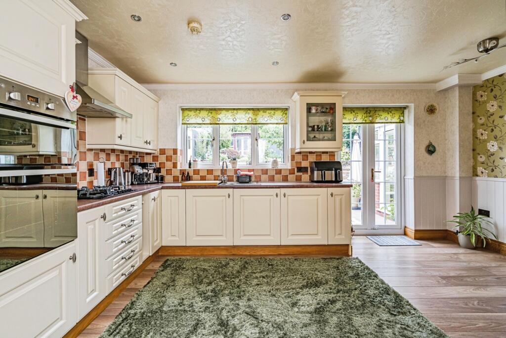 Additional image 13 of Long Lane, HALESOWEN, West Midlands, B62