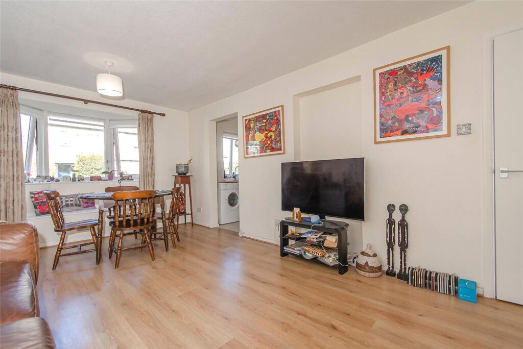 Apartment in London - View 2