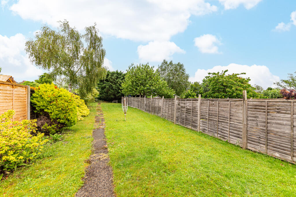 Gipsy Lane, Earley, Reading photo 4