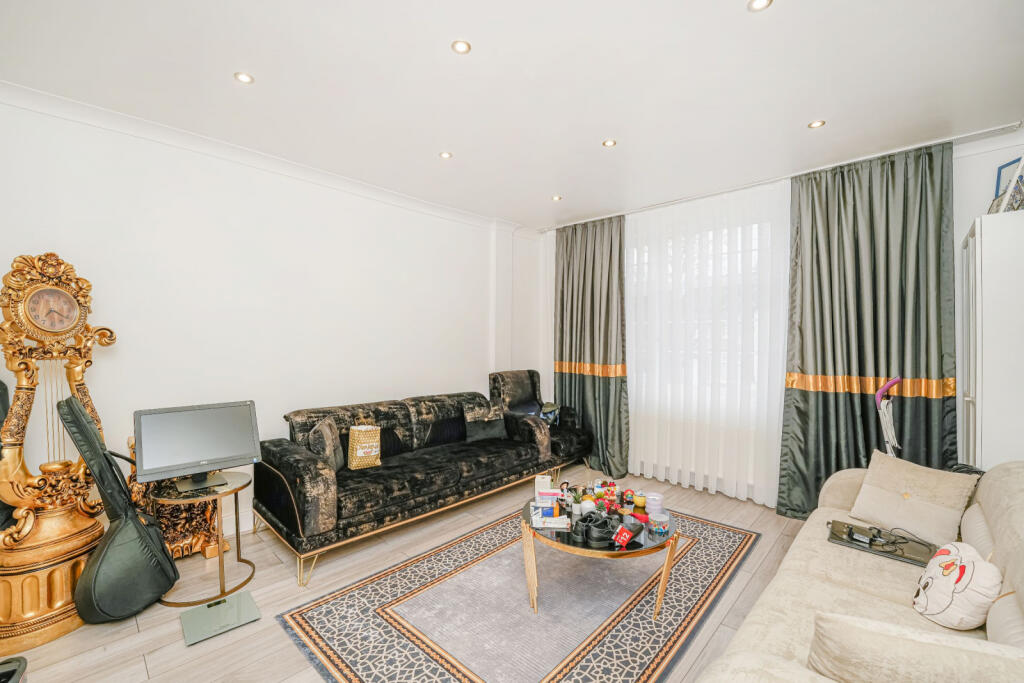 Main image of property: Tottenhall Road, London, N13