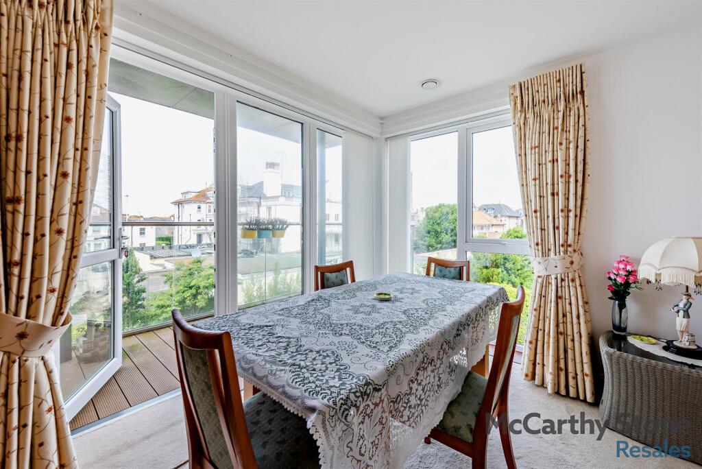 Neptune House, Heene Road, Worthing photo 3