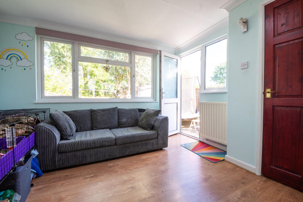 House in Southampton - View 5