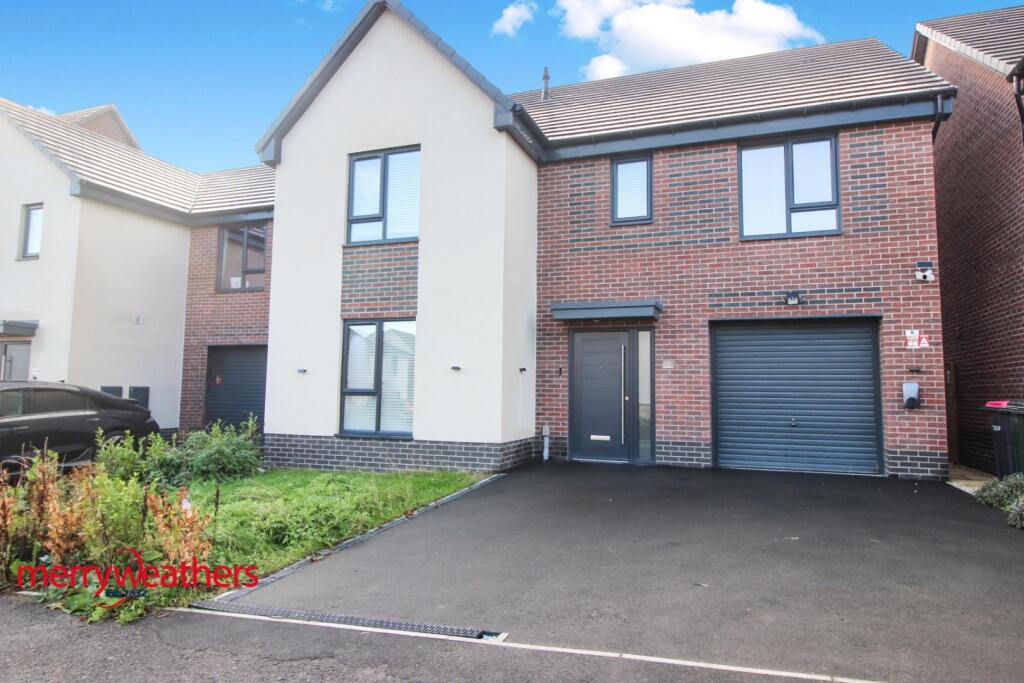 5-bed detached on Derwent Chase, Waverley, Rotherham, £490,000