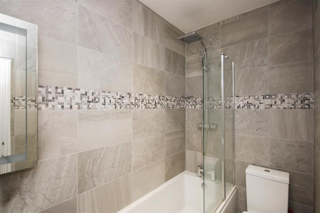Apartment in London, Mortlake - View 5