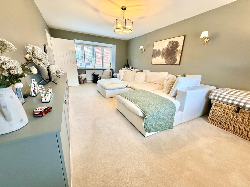 House in Barnsley, Tankersley - View 4