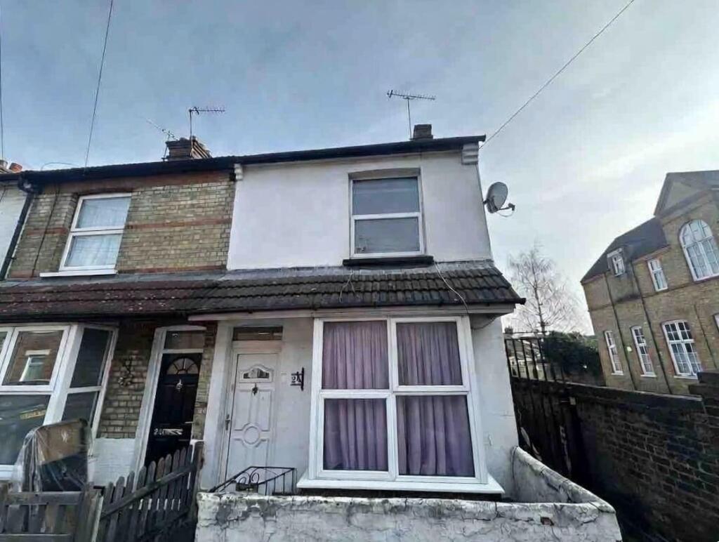 Main image of property: Leavesden Road, Watford