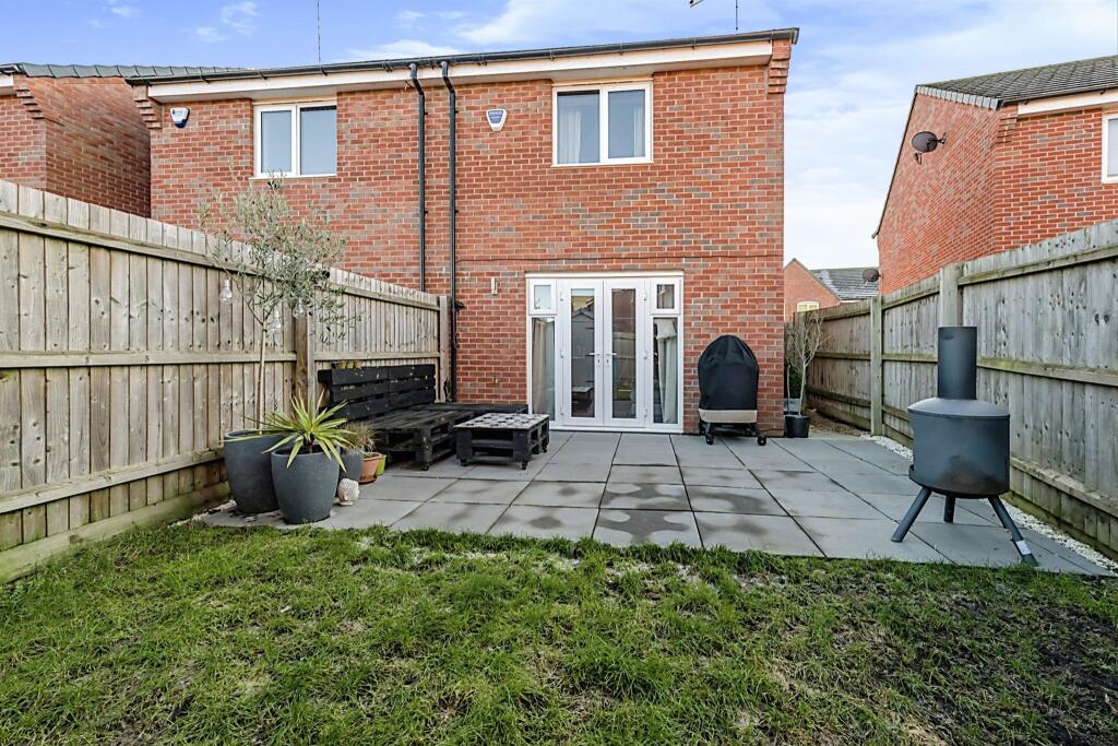 House in Northampton - View 3