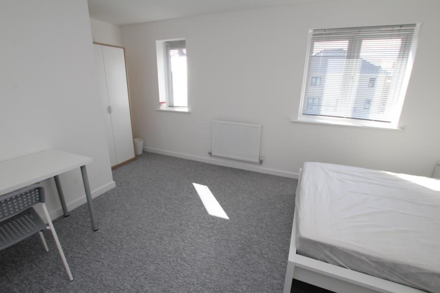 6 bedroom town house for rent in Slade Baker Way, BS16 — photo 8