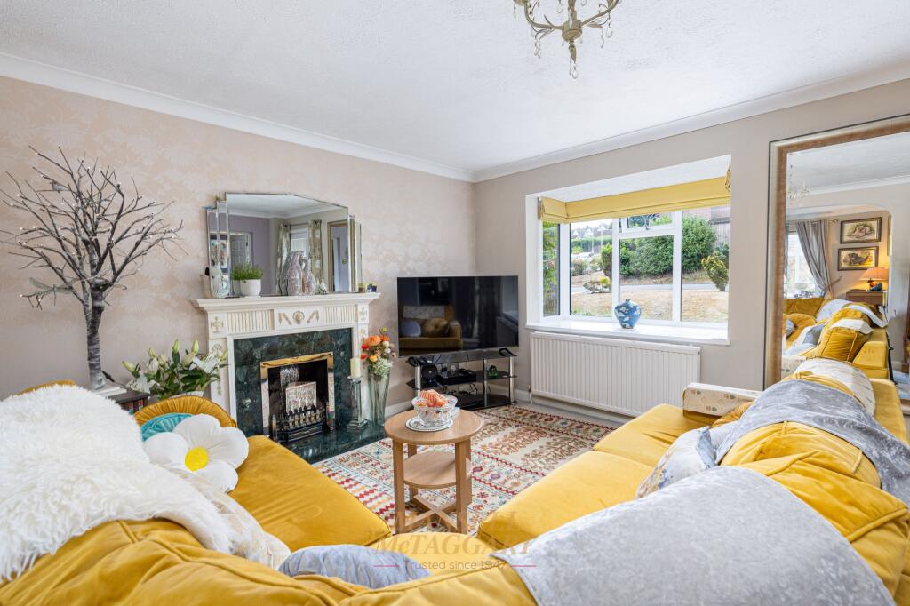 House in Redhill - View 4