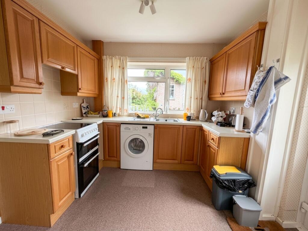 Wye Court, Thornbury, BS35 photo 4