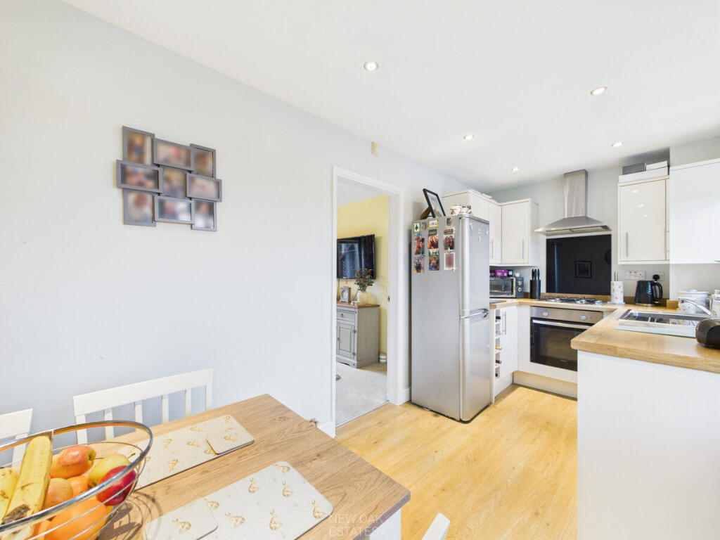 Torrani Way, North Wingfield, S42 photo 3
