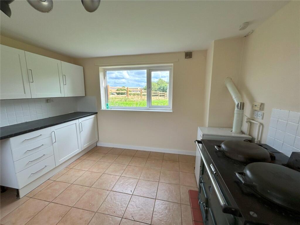 House in Leicester - View 2