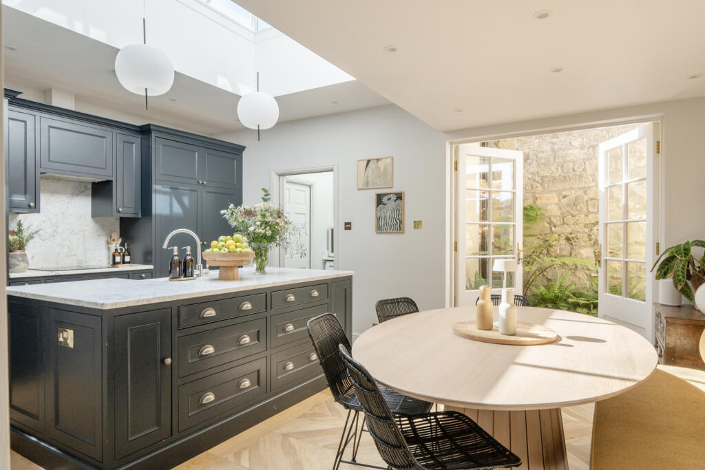 Additional image 6 of Highbury Place, Bath, Somerset, BA1