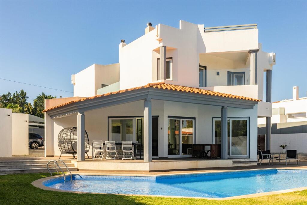 Main image of property: Lisbon, Cascais