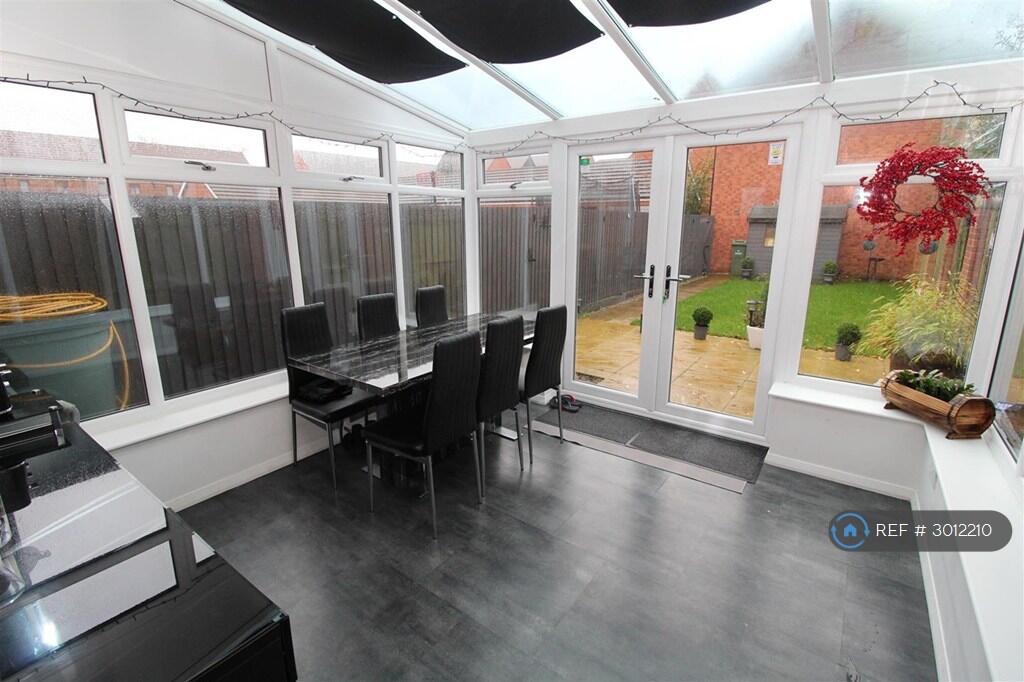 House in Milton Keynes - View 4