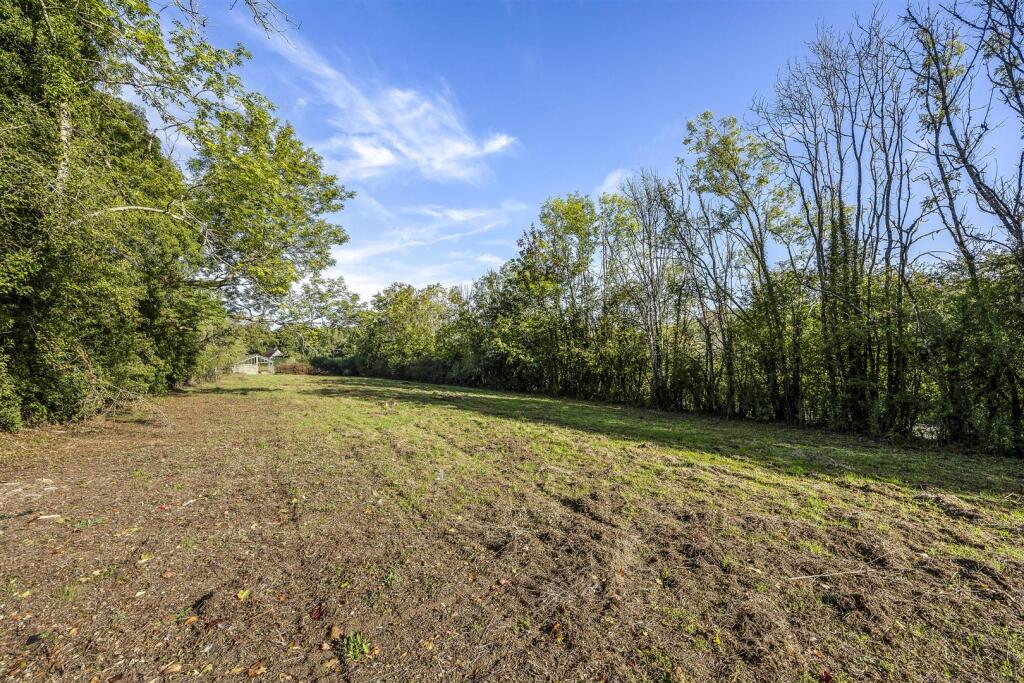 Cutham Lane, Perrotts Brook, Cirencester - View 2