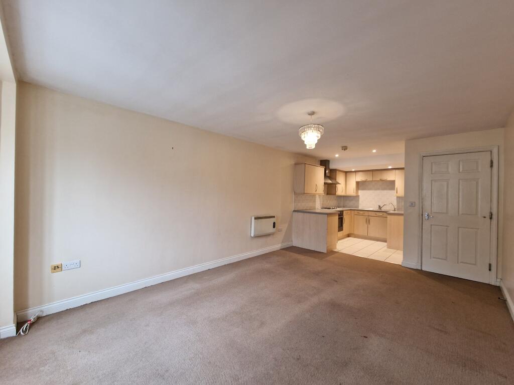 Apartment in Wolverhampton - View 2