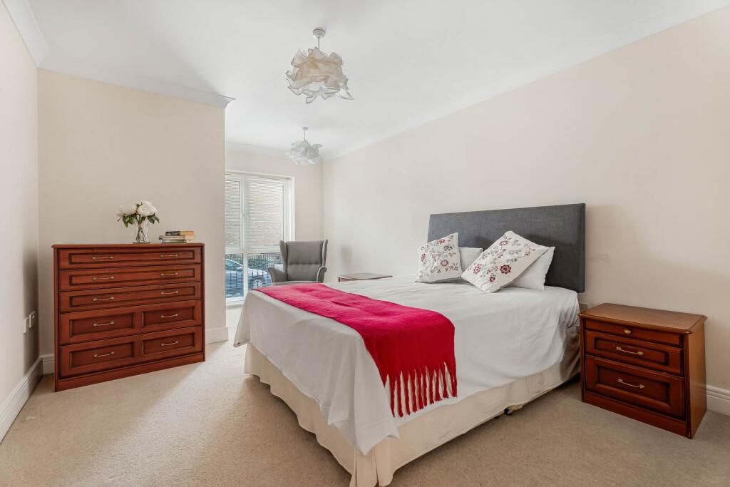 Apartment in Oxford, Oxfordshire - View 4