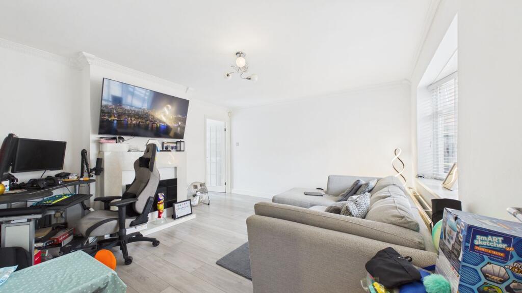 House in Peterborough - View 5