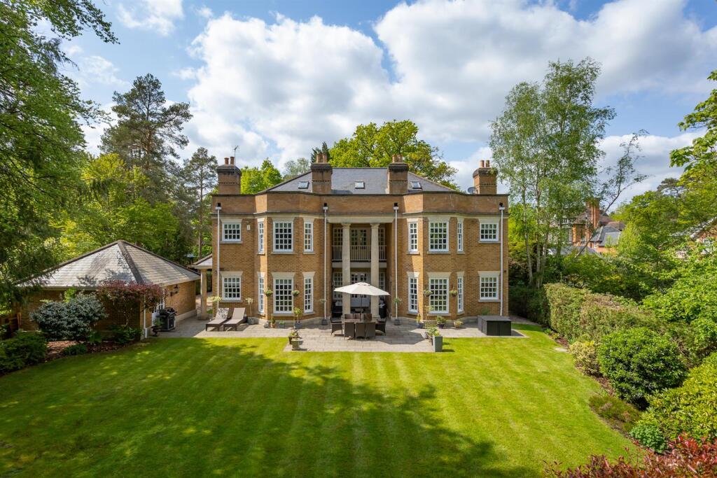 Main image of property: Ballencrieff Road, Sunningdale SL5