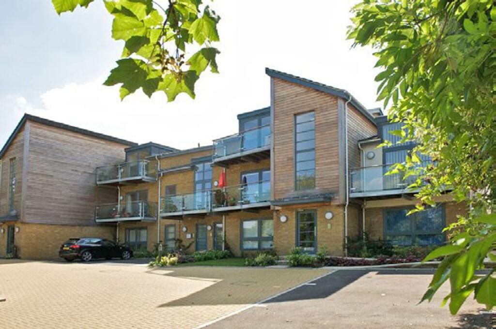 Main image of property: Kingsmead Road, High Wycombe, HP11