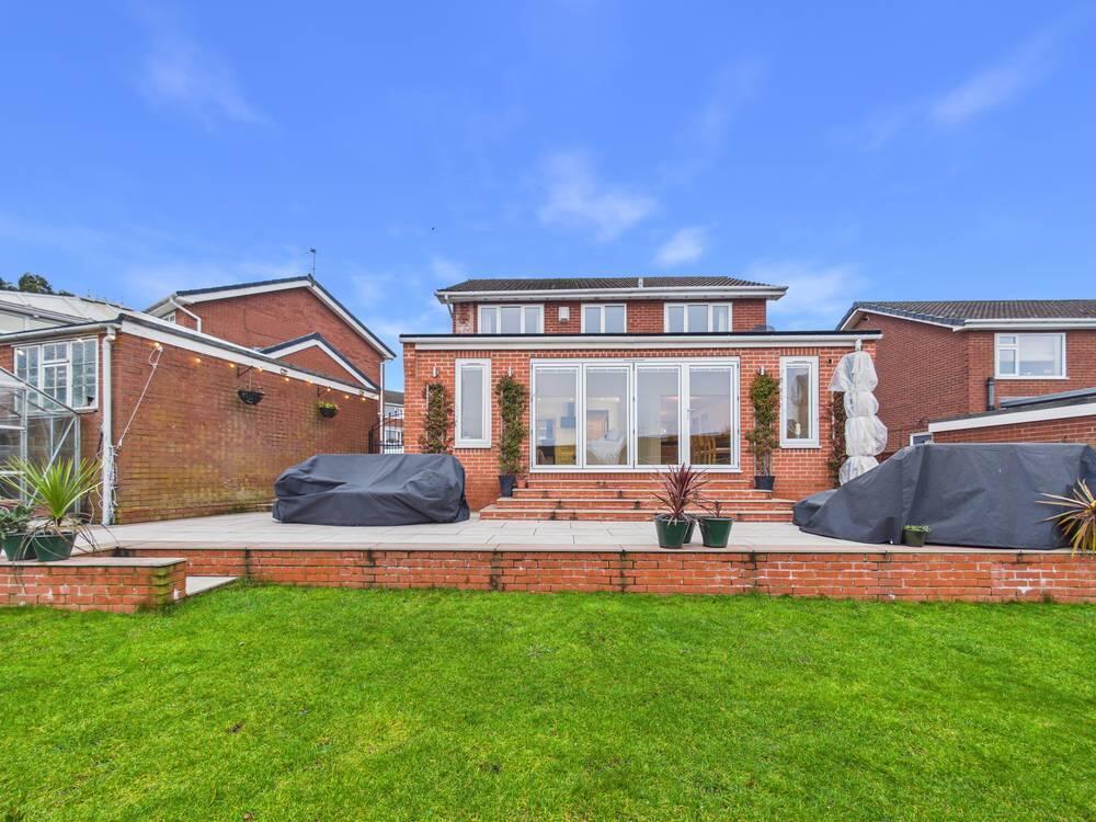 Main image of property: Beech Gardens, Castleford