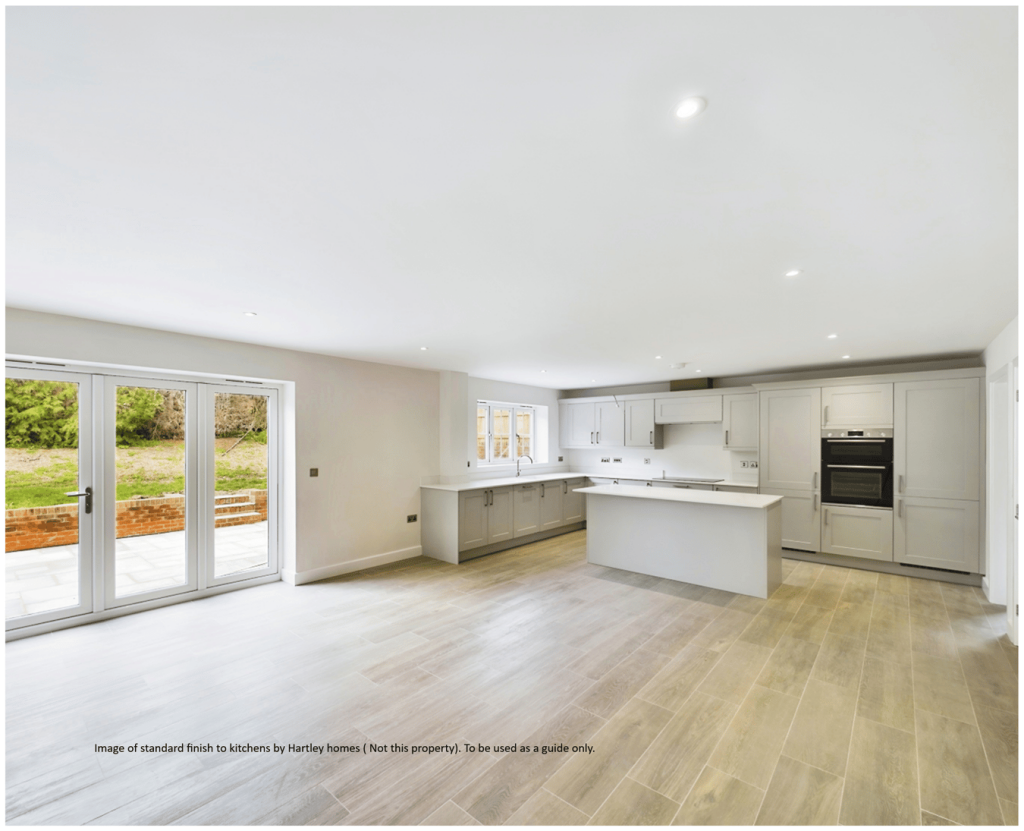 Oak Lodge, Bursledon, Southampton, SO31 photo 2