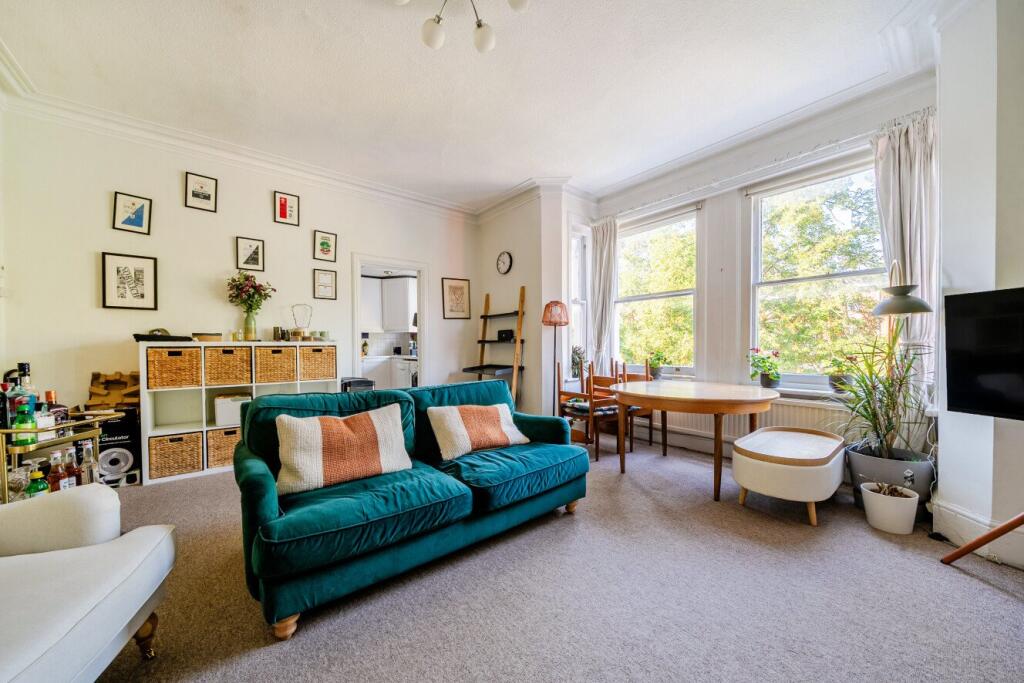 Main image of property: Dukes Avenue, Chiswick, London, W4
